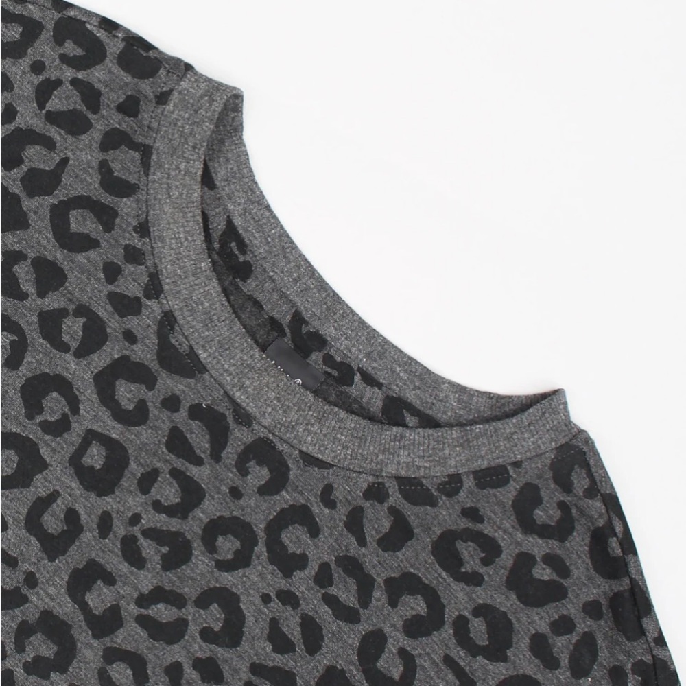Lildy Size S-M (4-10) Black/Gray Animal Print Fleece Sweatshirt - Picture 7 of 9